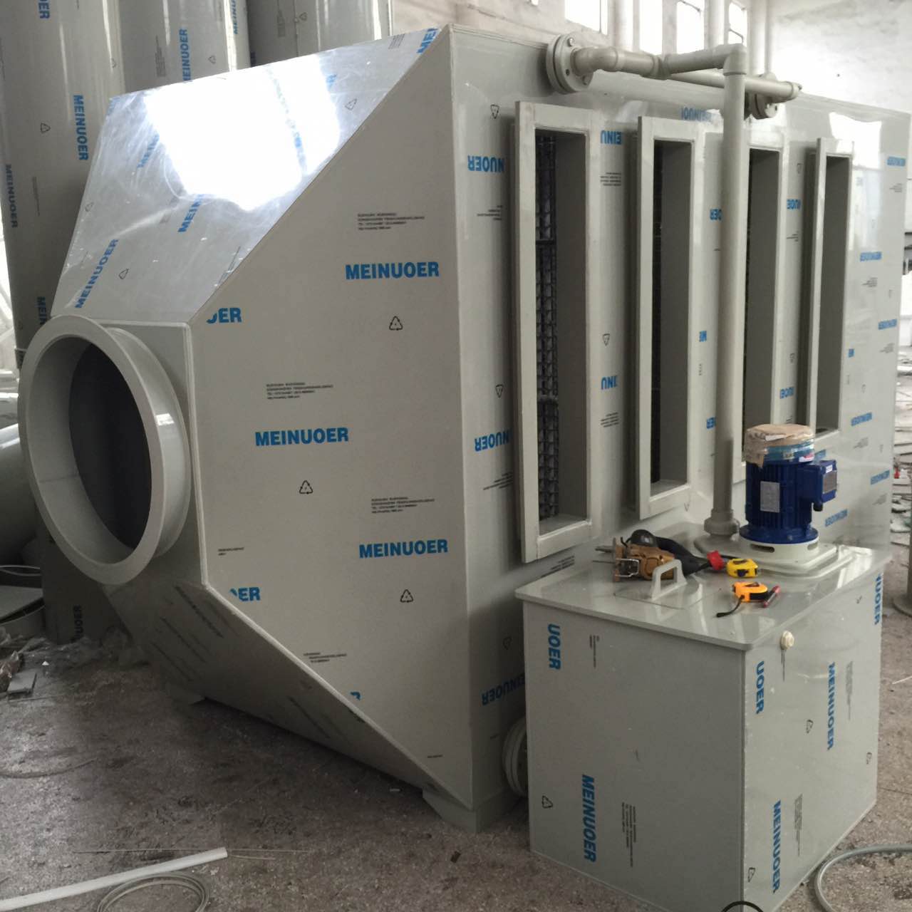 臥式噴淋塔生產(chǎn)廠家——選擇環(huán)保設備的關鍵